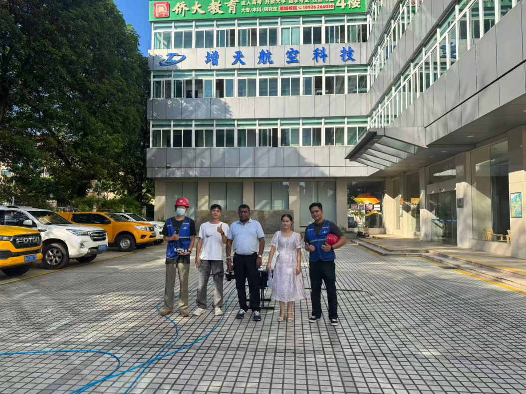 跨越赤道的信任 | 澳大利亚客户莅临增天航空,共探无人机高空清洁新蓝海